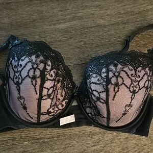Cacique Black Lace Underwire Bra with Molded Cups